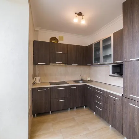 On Shashkevicha 16 *