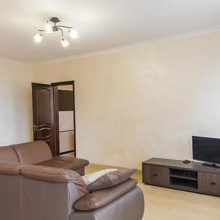 On Shashkevicha 16 *