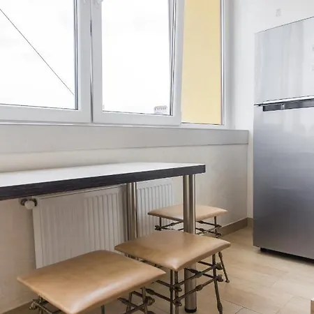 Apartment On Shashkevicha 16