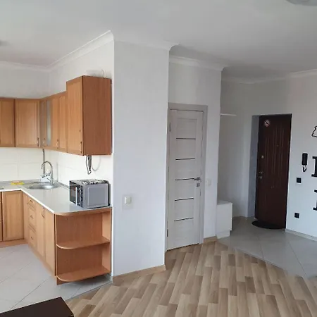 Apartment On Shashkevicha 16