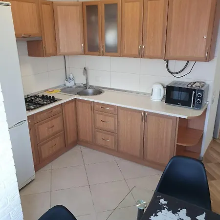 Apartment On Shashkevicha 16